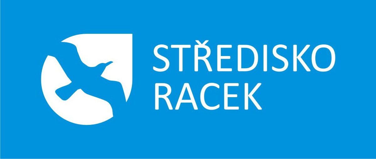 Charita_KH_Stredisko_Racek_logo_negativni Charita_KH_Stredisko_Racek_logo_negativni
